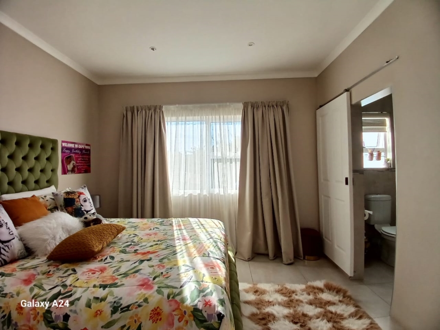 3 Bedroom Property for Sale in Kidds Beach Eastern Cape